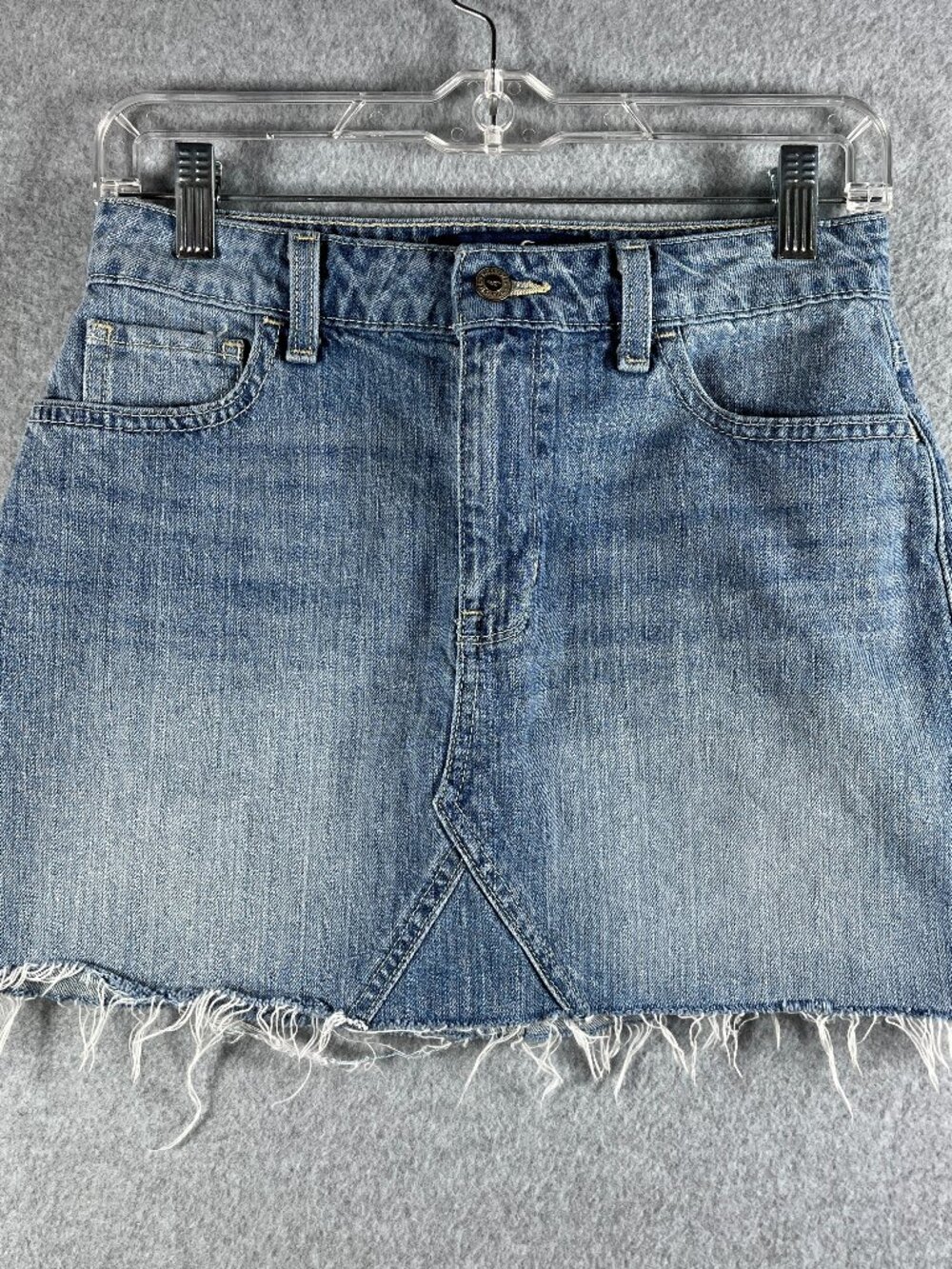 Hollister Women's W26 High-Rise Denim Mini Skirt Frayed Hem Light Wash Blue